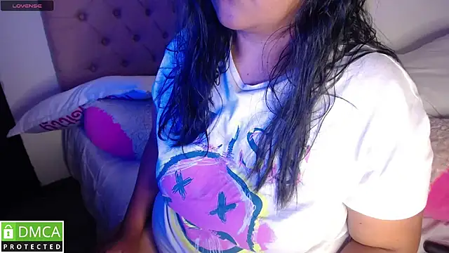 Snapshot of KittyHot20 chatting on January 12, 2026, 9:20 pm KittyHot20 online show from January 12, 2026, 9:20 pm