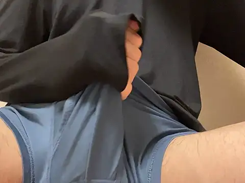 Snapshot of lkun9 chatting on October 20, 2025, 3:12 pm lkun9 online show from October 20, 2025, 3:12 pm