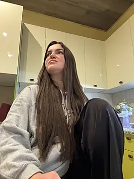 Snapshot of Karolina_llove chatting on October 23, 2025, 7:45 pm Karolina llove online show from October 23, 2025, 7:45 pm