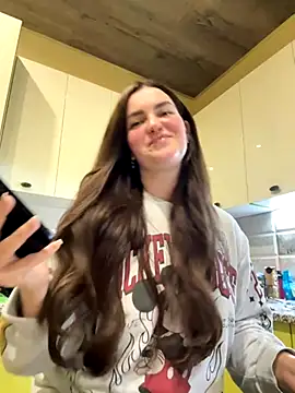 Snapshot of Karolina_llove chatting on October 24, 2025, 10:06 pm Karolina llove online show from October 24, 2025, 10:06 pm