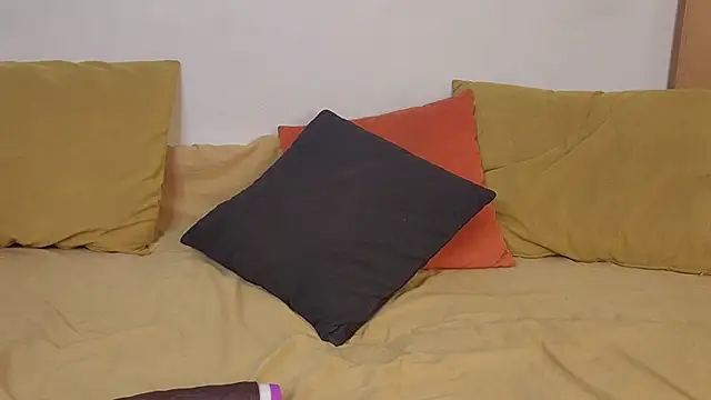 Vanessa Norris online show from December 5, 2025, 8:45 am