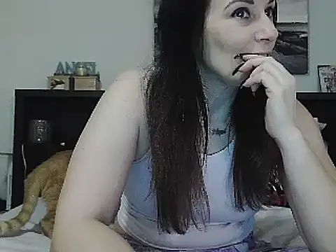 Snapshot of CrystalLakeXO chatting on February 7, 2025, 4:27 am CrystalLakeXO online show from February 7, 2025, 4:27 am