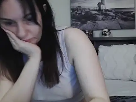 Snapshot of CrystalLakeXO chatting on February 23, 2025, 10:28 am CrystalLakeXO online show from February 23, 2025, 10:28 am