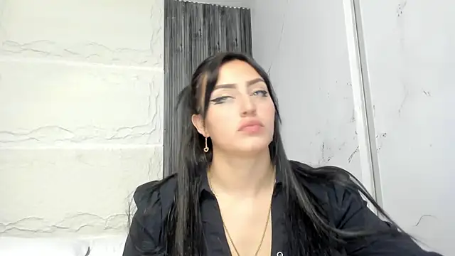 Snapshot of Lesly_sexy4u chatting on October 18, 2025, 12:17 pm Lesly sexy4u online show from October 18, 2025, 12:17 pm
