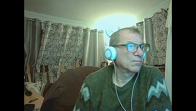 coryassman online show from April 11, 2026, 9:57 am