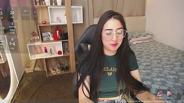 Snapshot of Imkitty-Horny chatting on January 5, 2025, 3:53 am Imkitty-Horny online show from January 5, 2025, 3:53 am