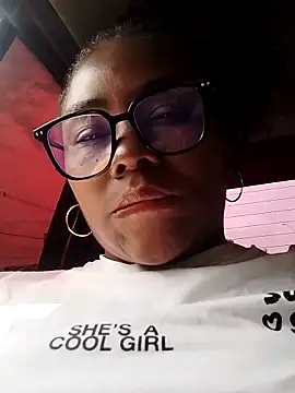 kaorysquirt online show from October 7, 2025, 3:42 pm