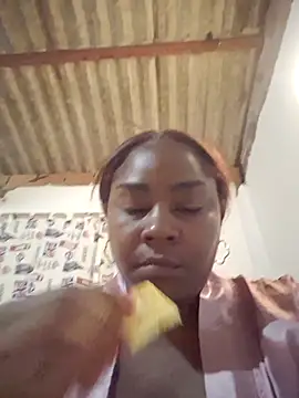 Snapshot of kaorysquirt chatting on February 19, 2026, 12:06 am kaorysquirt online show from February 19, 2026, 12:06 am