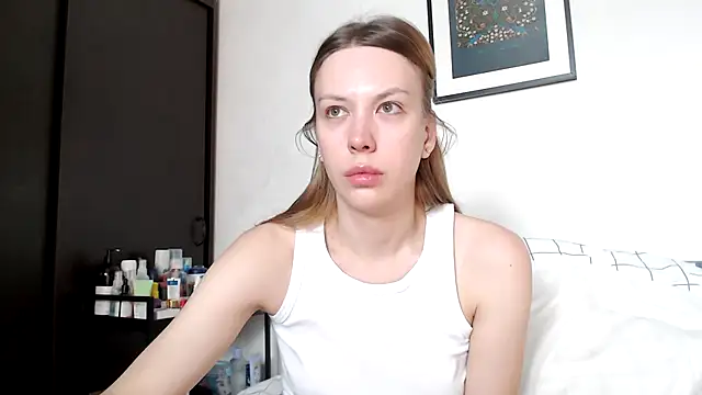 Snapshot of Scarlettford chatting on February 12, 2026, 8:42 am Scarlettford online show from February 12, 2026, 8:42 am