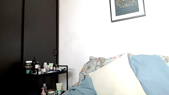 Snapshot of Scarlettford chatting on February 25, 2026, 7:18 am Scarlettford online show from February 25, 2026, 7:18 am