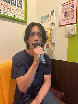 Snapshot of Katakuriko-Denpun chatting on October 8, 2025, 9:40 am Katakuriko-Denpun online show from October 8, 2025, 9:40 am