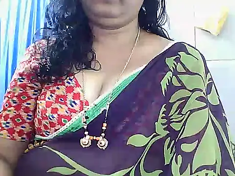 Snapshot of Vijji-telugu chatting on December 2, 2024, 5:37 am Vijji-telugu online show from December 2, 2024, 5:37 am