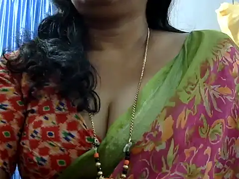 Snapshot of Vijji-telugu chatting on December 17, 2024, 7:50 am Vijji-telugu online show from December 17, 2024, 7:50 am