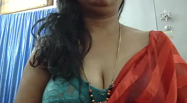 Snapshot of Vijji-telugu chatting on March 8, 2025, 4:56 am Vijji-telugu online show from March 8, 2025, 4:56 am