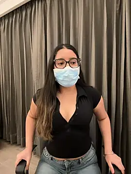 jAsMinE678 online show from May 15, 2026, 5:53 pm
