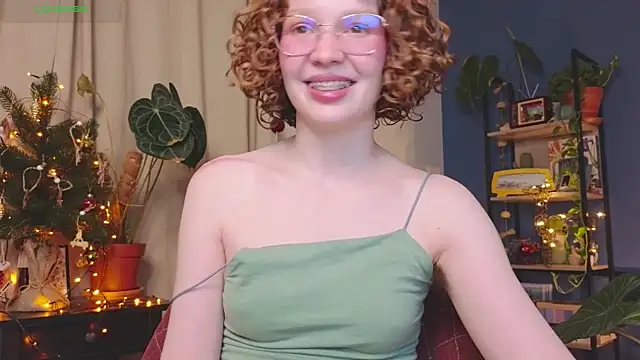 Snapshot of _lightmyfire chatting on December 9, 2024, 8:23 pm lightmyfire online show from December 9, 2024, 8:23 pm