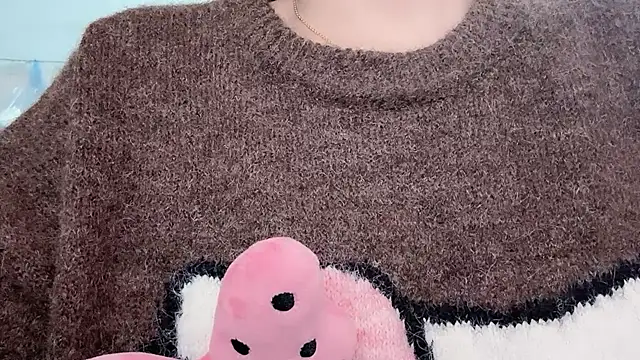 Baenee online show from November 29, 2025, 12:13 am