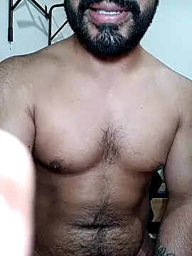 HombreS3n online show from October 9, 2025, 8:29 pm