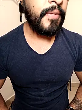 HombreS3n online show from October 29, 2025, 12:46 am