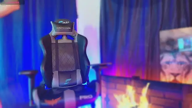 sexyboycolombi4 online show from October 30, 2025, 6:52 pm