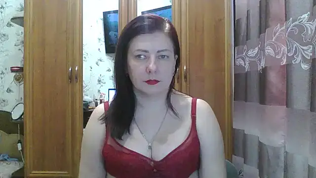Snapshot of SophieNightAh chatting on December 22, 2024, 9:11 am SophieNightAh online show from December 22, 2024, 9:11 am