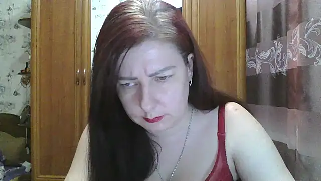 Snapshot of SophieNightAh chatting on January 26, 2025, 6:37 pm SophieNightAh online show from January 26, 2025, 6:37 pm