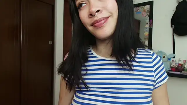 Snapshot of Marceline_0 chatting on December 26, 2024, 11:46 pm Marceline 0 online show from December 26, 2024, 11:46 pm