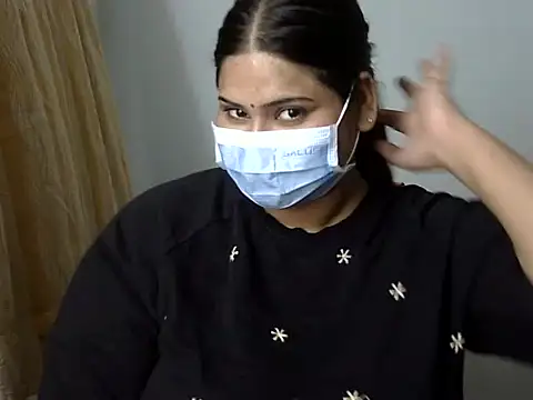 cutelady65 online show from November 23, 2025, 3:12 pm