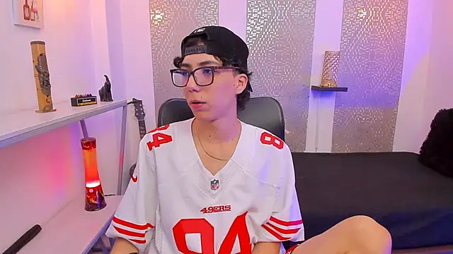 Snapshot of Nikolay_Gregori chatting on October 3, 2025, 4:20 am Nikolay Gregori online show from October 3, 2025, 4:20 am