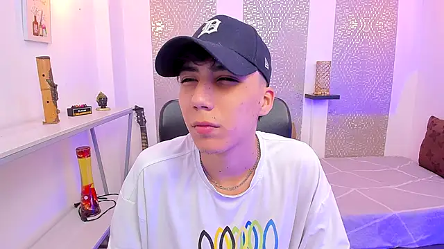 Snapshot of Nikolay_Gregori chatting on October 27, 2025, 4:16 am Nikolay Gregori online show from October 27, 2025, 4:16 am