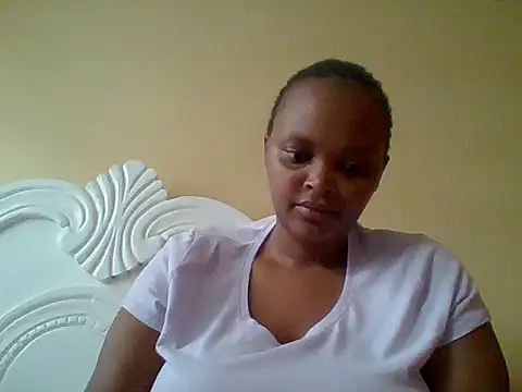 Sexxy-Shie online show from October 7, 2025, 6:10 am