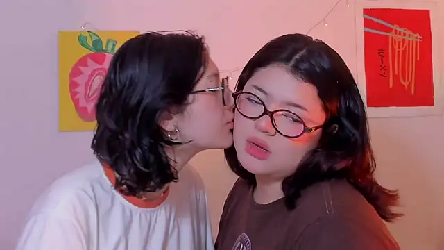 Snapshot of Gaby_Danna chatting on November 23, 2025, 6:52 pm Gaby Danna online show from November 23, 2025, 6:52 pm