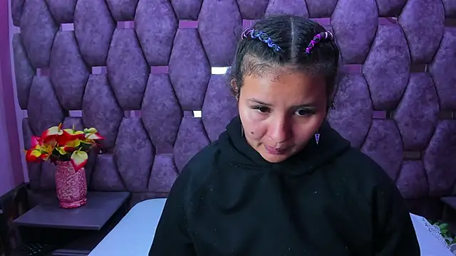 AlaSmith online show from December 3, 2025, 2:08 am