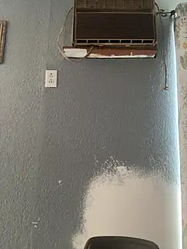 Snapshot of Miguel16i chatting on January 11, 2025, 5:40 pm Miguel16i online show from January 11, 2025, 5:40 pm