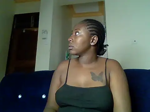 Snapshot of choco_dimples chatting on February 11, 2025, 6:33 pm choco dimples online show from February 11, 2025, 6:33 pm