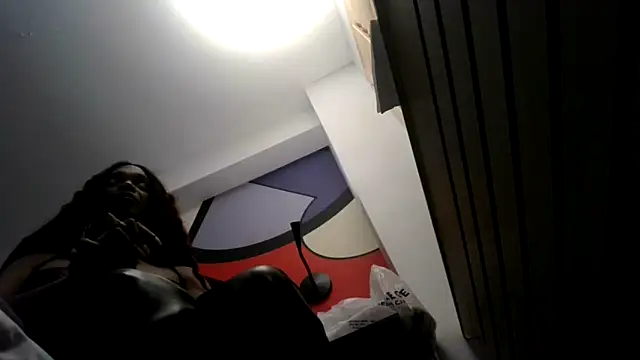 Tsnitra online show from February 7, 2026, 1:15 pm