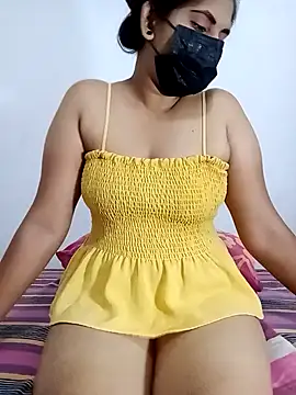 SLZAARA online show from October 9, 2025, 8:18 pm