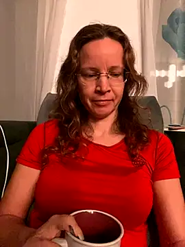 AnnikaRose online show from December 3, 2025, 6:43 am