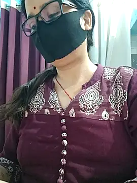 Aishwaryaa 69 online show from May 11, 2026, 11:49 am