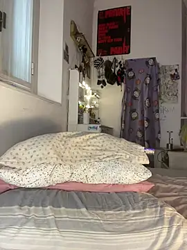 giuli zerozero online show from February 19, 2026, 1:29 pm