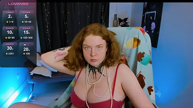 Cassie xKiss online show from December 15, 2024, 7:31 pm