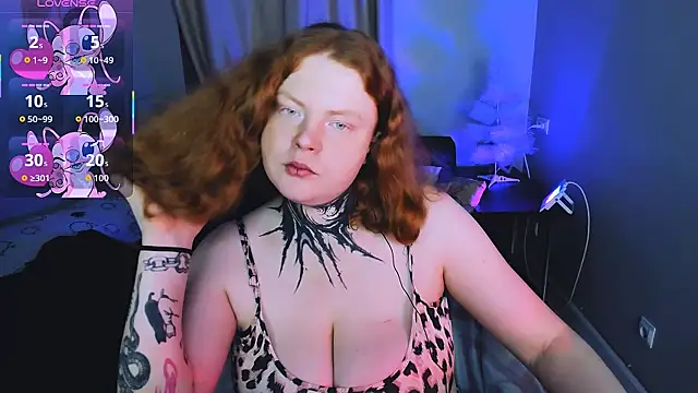 Cassie xKiss online show from December 18, 2025, 8:48 pm