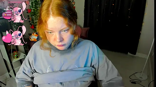 Cassie xKiss online show from February 15, 2026, 8:05 pm