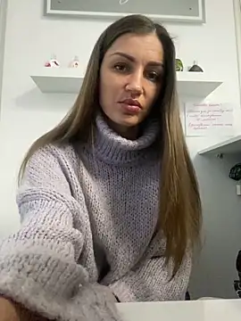 Snapshot of Lanaa19 chatting on March 2, 2025, 12:32 pm Lanaa19 online show from March 2, 2025, 12:32 pm