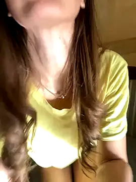 Snapshot of Lanaa19 chatting on October 14, 2025, 11:55 am Lanaa19 online show from October 14, 2025, 11:55 am