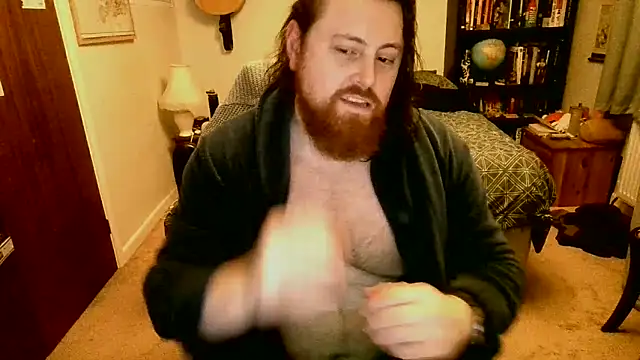 Snapshot of Hairy_Guy30 chatting on February 7, 2025, 12:42 am Hairy Guy30 online show from February 7, 2025, 12:42 am