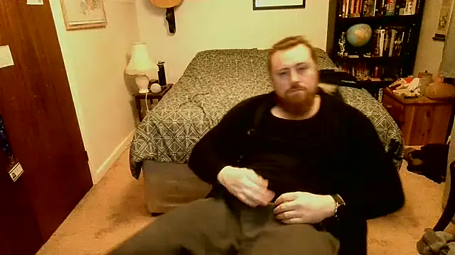 Snapshot of Hairy_Guy30 chatting on February 16, 2025, 9:59 pm Hairy Guy30 online show from February 16, 2025, 9:59 pm