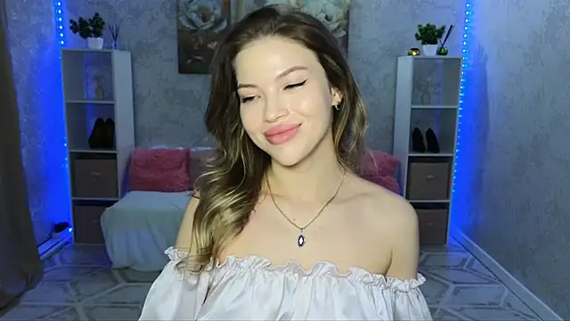 EmmyMills online show from July 26, 2026, 8:49 pm