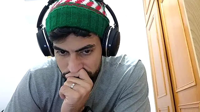 Snapshot of Jackyrose chatting on December 9, 2024, 12:23 am Jackyrose online show from December 9, 2024, 12:23 am