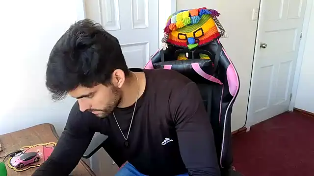 Jackyrose online show from December 14, 2025, 5:18 pm